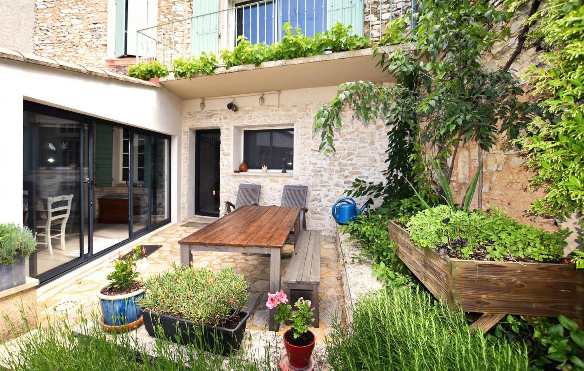 2 Bedroom Gorgeous Home In Villes-Sur-Auzon Luaran gambar