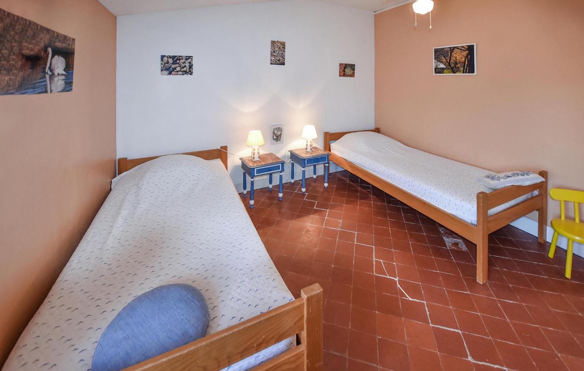 2 Bedroom Gorgeous Home In Villes-Sur-Auzon Luaran gambar